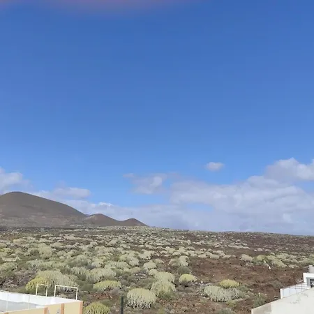 Piso Nuevo En El Puertito De Gueimar Al Lado Del Mar Realizamos Servicio De Excursiones Con Guia Apartment